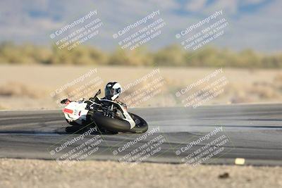 media/Dec-06-2025-CVMA (Sat) [[4a896cc04c]]/Race 15-Formula 2-CVMA Hooligans-American Thunder/